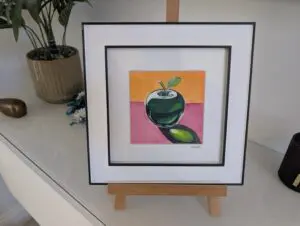 Bright Apple